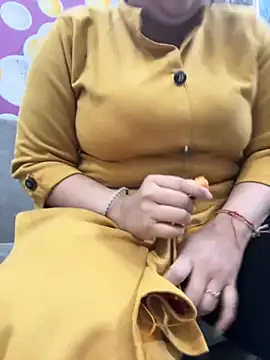 Snapshot of Preet_Kaur_69 chatting on December 1, 2025, 10:16 am Preet Kaur 69 online show from December 1, 2025, 10:16 am