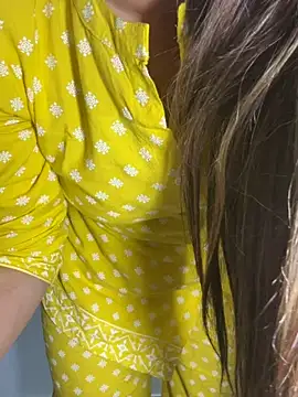 Preet Kaur 69 online show from May 7, 2026, 6:00 pm