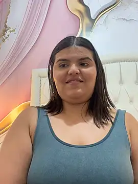 Lia sexx online show from June 24, 2026, 7:33 pm