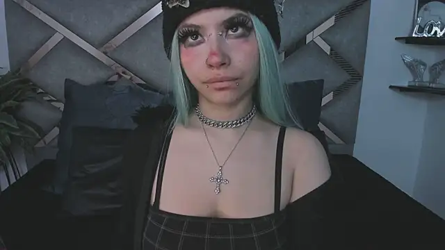 Keidy rose online show from November 28, 2025, 7:03 pm