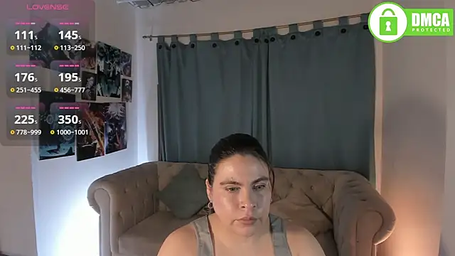 zoe 37 online show from February 21, 2026, 2:24 am