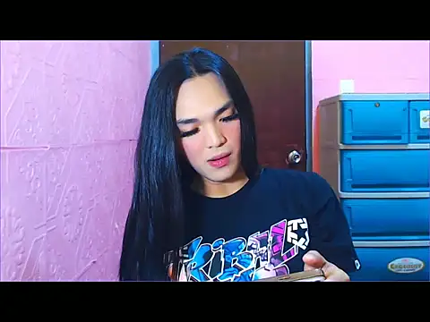 WONDERWOMAN2023 online show from November 28, 2025, 12:55 am