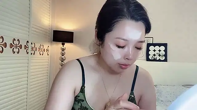 kk lele online show from April 23, 2026, 2:07 am