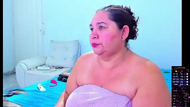 Snapshot of BBW_Michelle chatting on June 21, 2026, 2:28 am BBW Michelle online show from June 21, 2026, 2:28 am