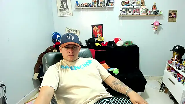 Snapshot of ney_22 chatting on July 2, 2026, 3:23 am ney 22 online show from July 2, 2026, 3:23 am