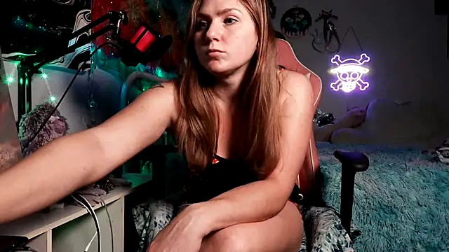 Snapshot of baebaeblueXXX chatting on December 14, 2025, 10:43 am baebaeblueXXX online show from December 14, 2025, 10:43 am