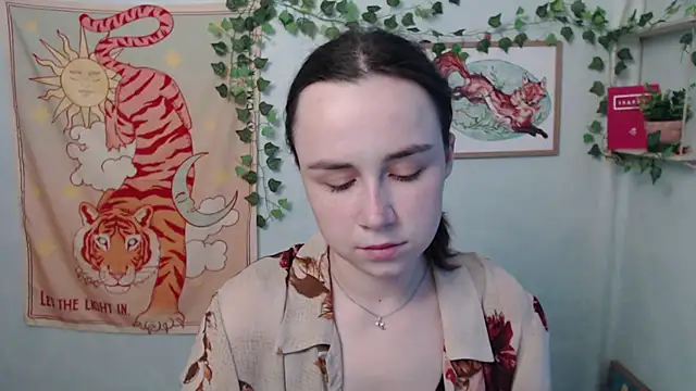 VeryVeryVeryShy  online show from June 19, 2026, 5:35 am