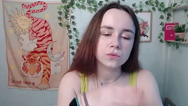 VeryVeryVeryShy  online show from June 11, 2026, 5:37 am