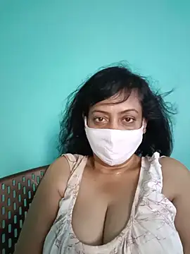 Snapshot of love_suman chatting on June 7, 2026, 2:50 am love suman online show from June 7, 2026, 2:50 am