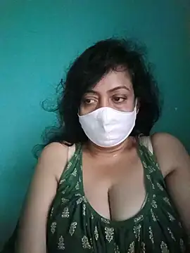 Snapshot of love_suman chatting on June 19, 2026, 12:27 am love suman online show from June 19, 2026, 12:27 am