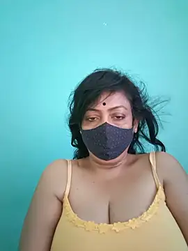 Snapshot of love_suman chatting on May 14, 2026, 1:46 am love suman online show from May 14, 2026, 1:46 am