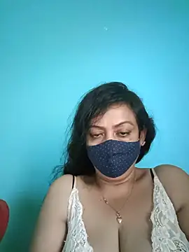 Snapshot of love_suman chatting on July 21, 2026, 11:00 am love suman online show from July 21, 2026, 11:00 am