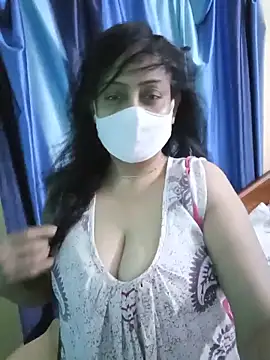 Snapshot of love_suman chatting on June 21, 2026, 2:12 pm love suman online show from June 21, 2026, 2:12 pm
