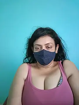 Snapshot of love_suman chatting on May 18, 2026, 6:51 am love suman online show from May 18, 2026, 6:51 am