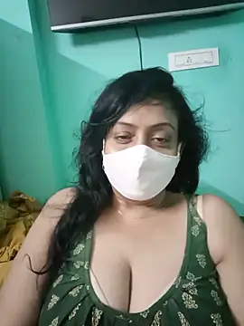 Snapshot of love_suman chatting on June 16, 2026, 5:24 pm love suman online show from June 16, 2026, 5:24 pm