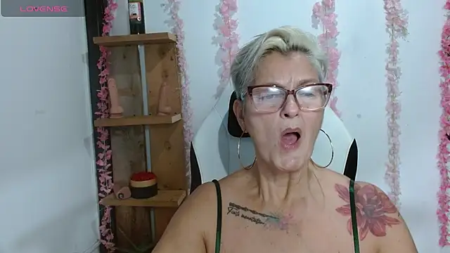 bety-cum2 online show from July 26, 2026, 12:50 am