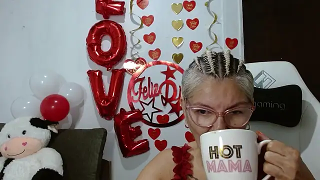 Snapshot of bety-cum2 chatting on February 11, 2026, 9:31 am bety-cum2 online show from February 11, 2026, 9:31 am