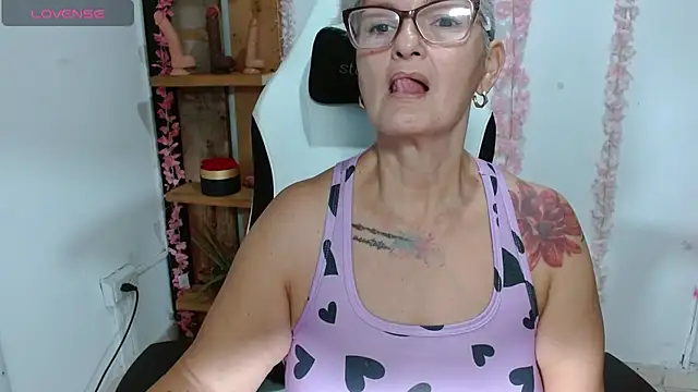 bety-cum2 online show from July 15, 2026, 10:55 am