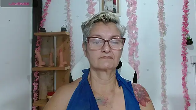 bety-cum2 online show from August 8, 2026, 2:02 pm