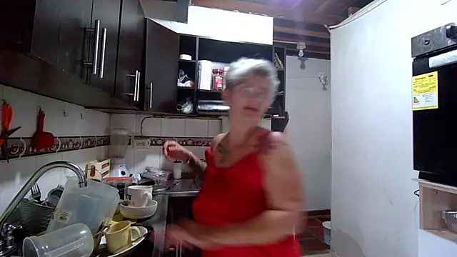 Snapshot of bety-cum2 chatting on March 4, 2025, 7:01 pm bety-cum2 online show from March 4, 2025, 7:01 pm