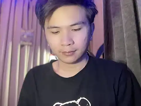 Sexy Handsome Drex online show from May 1, 2026, 5:40 pm