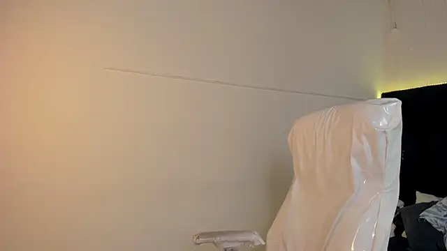 Snapshot of lauren_fit chatting on February 20, 2026, 6:10 pm lauren fit online show from February 20, 2026, 6:10 pm