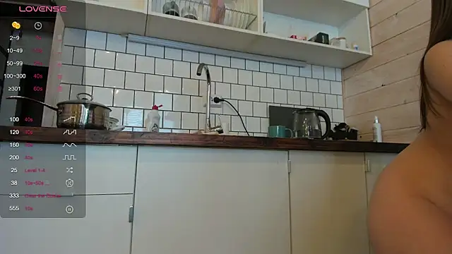 Jena Lukas online show from March 21, 2025, 6:49 am