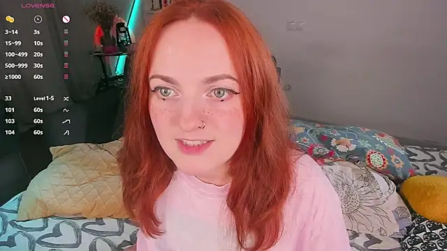 Snapshot of Alice_CutePerv chatting on September 9, 2025, 12:32 am Alice CutePerv online show from September 9, 2025, 12:32 am