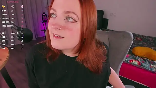 Snapshot of Alice_CutePerv chatting on February 26, 2025, 7:53 pm Alice CutePerv online show from February 26, 2025, 7:53 pm