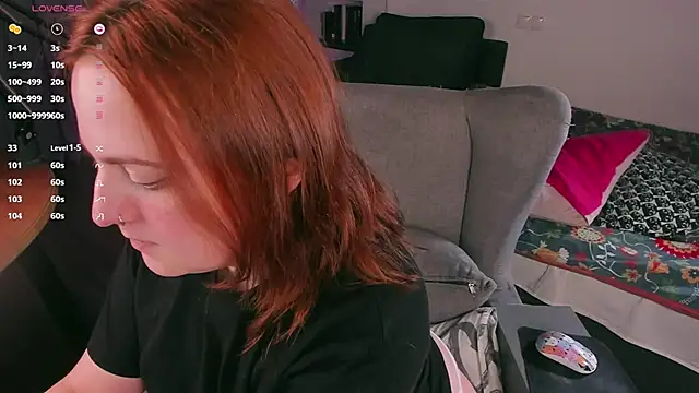 Snapshot of Alice_CutePerv chatting on March 9, 2025, 11:46 pm Alice CutePerv online show from March 9, 2025, 11:46 pm