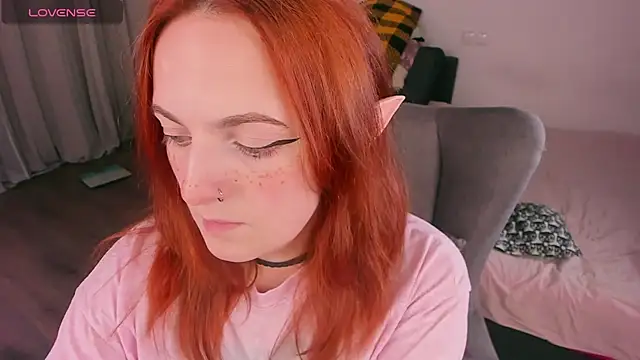 Snapshot of Alice_CutePerv chatting on September 15, 2025, 12:11 am Alice CutePerv online show from September 15, 2025, 12:11 am