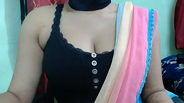 Snapshot of sweet-alia chatting on February 17, 2026, 11:07 am sweet-alia online show from February 17, 2026, 11:07 am