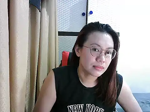 crizzybel online show from October 24, 2025, 1:48 am