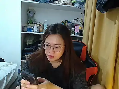 crizzybel online show from May 5, 2026, 5:38 pm