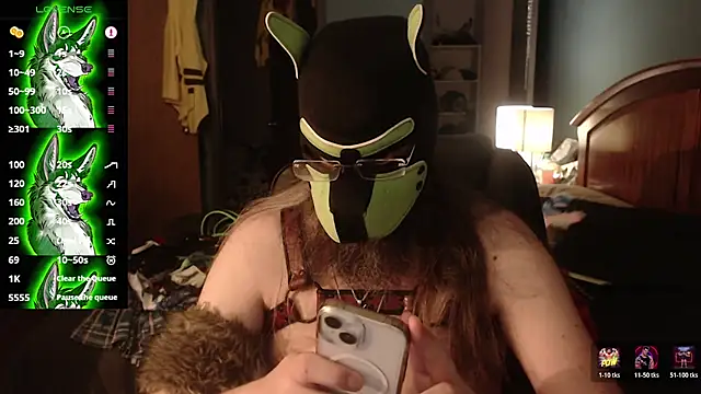 kinkywolf429 online show from June 25, 2026, 9:53 pm