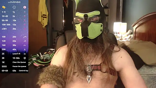 kinkywolf429 online show from May 11, 2026, 6:27 pm