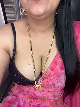 Snapshot of Zoya_Varma004 chatting on February 21, 2026, 6:26 am Zoya Varma004 online show from February 21, 2026, 6:26 am