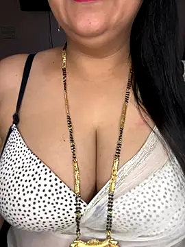 Zoya Varma004 online show from October 12, 2025, 6:59 am