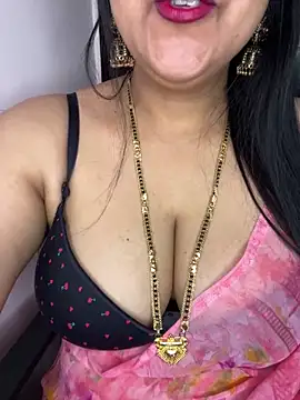 Snapshot of Zoya_Varma004 chatting on February 9, 2026, 6:22 am Zoya Varma004 online show from February 9, 2026, 6:22 am