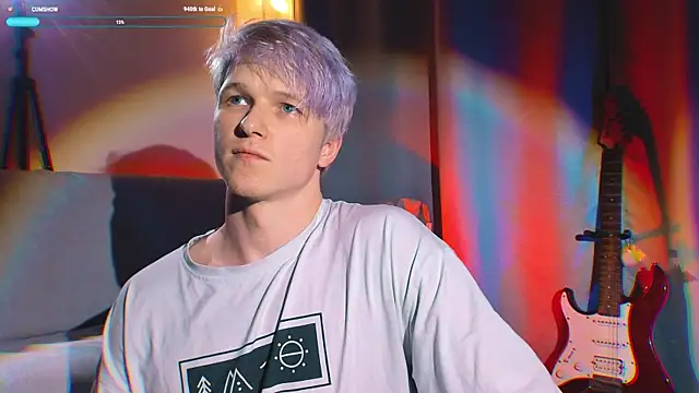 Snapshot of Breston_Sweet chatting on November 22, 2025, 7:57 pm Breston Sweet online show from November 22, 2025, 7:57 pm