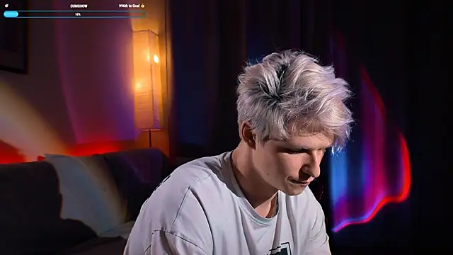 Snapshot of Breston_Sweet chatting on November 24, 2025, 8:31 pm Breston Sweet online show from November 24, 2025, 8:31 pm