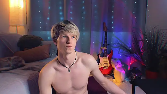 Breston Sweet online show from April 28, 2026, 2:27 am