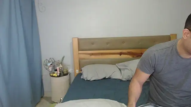 couplesex ve online show from October 16, 2025, 12:13 pm