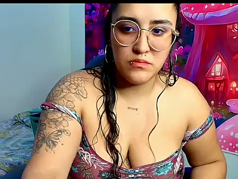 Snapshot of Karol_naughty chatting on June 10, 2026, 2:40 pm Karol naughty online show from June 10, 2026, 2:40 pm