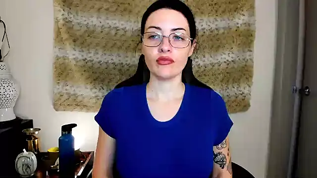 Snapshot of MelroseStrip chatting on September 28, 2025, 11:34 pm MelroseStrip online show from September 28, 2025, 11:34 pm
