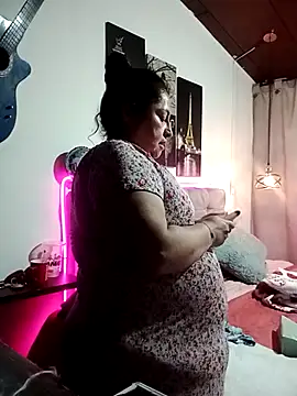 Snapshot of Keyla01_ chatting on August 3, 2026, 5:08 pm Keyla01 online show from August 3, 2026, 5:08 pm