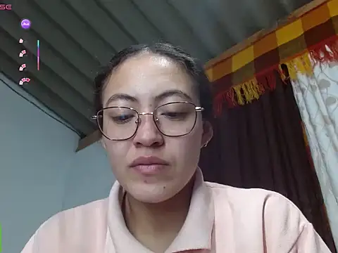 Snapshot of Olivia_Bright chatting on May 21, 2026, 10:34 am Olivia Bright online show from May 21, 2026, 10:34 am