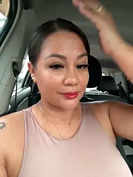 Snapshot of ValeryGrey chatting on March 19, 2026, 7:03 pm ValeryGrey online show from March 19, 2026, 7:03 pm