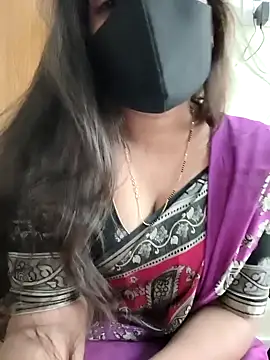 Snapshot of yoursana- chatting on February 14, 2026, 4:45 am yoursana- online show from February 14, 2026, 4:45 am