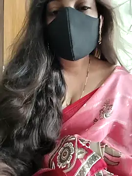 Snapshot of yoursana- chatting on February 20, 2026, 4:42 am yoursana- online show from February 20, 2026, 4:42 am